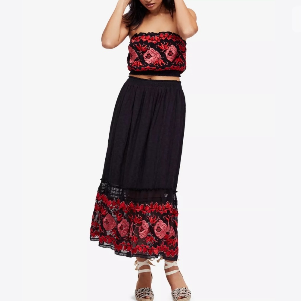 NWT *FULL SET* Free People Rosebud Embroidered Set - Picture 2 of 8